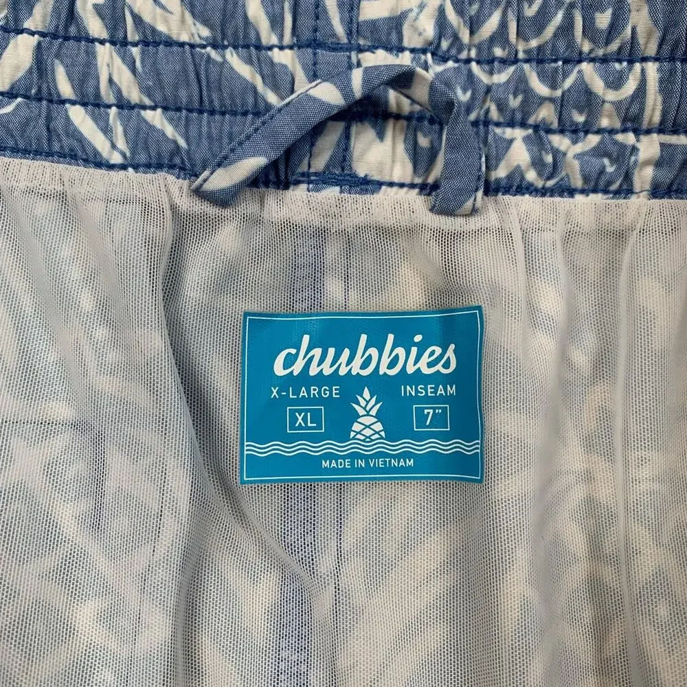 Chubbies Shorts Mens XL Extra Large Periwinkle White Thigh Napples Swim Trunks